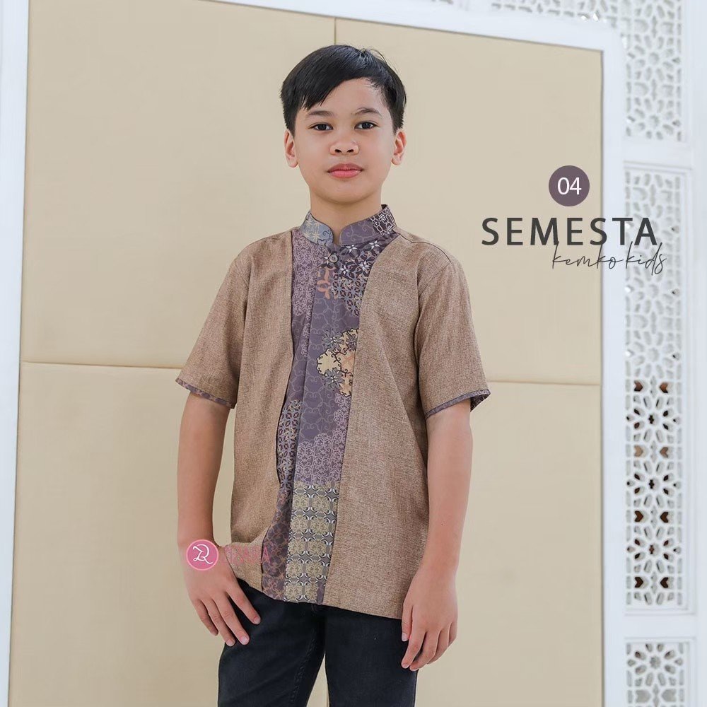 LINE_ALBUM_Semesta,Asfa,Sherea, MUKENA RARAS, VANIA, ALEZA_220218_157