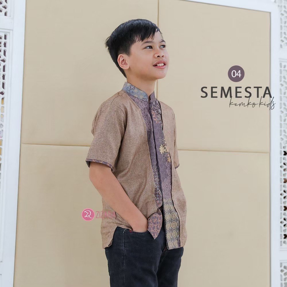 LINE_ALBUM_Semesta,Asfa,Sherea, MUKENA RARAS, VANIA, ALEZA_220218_157