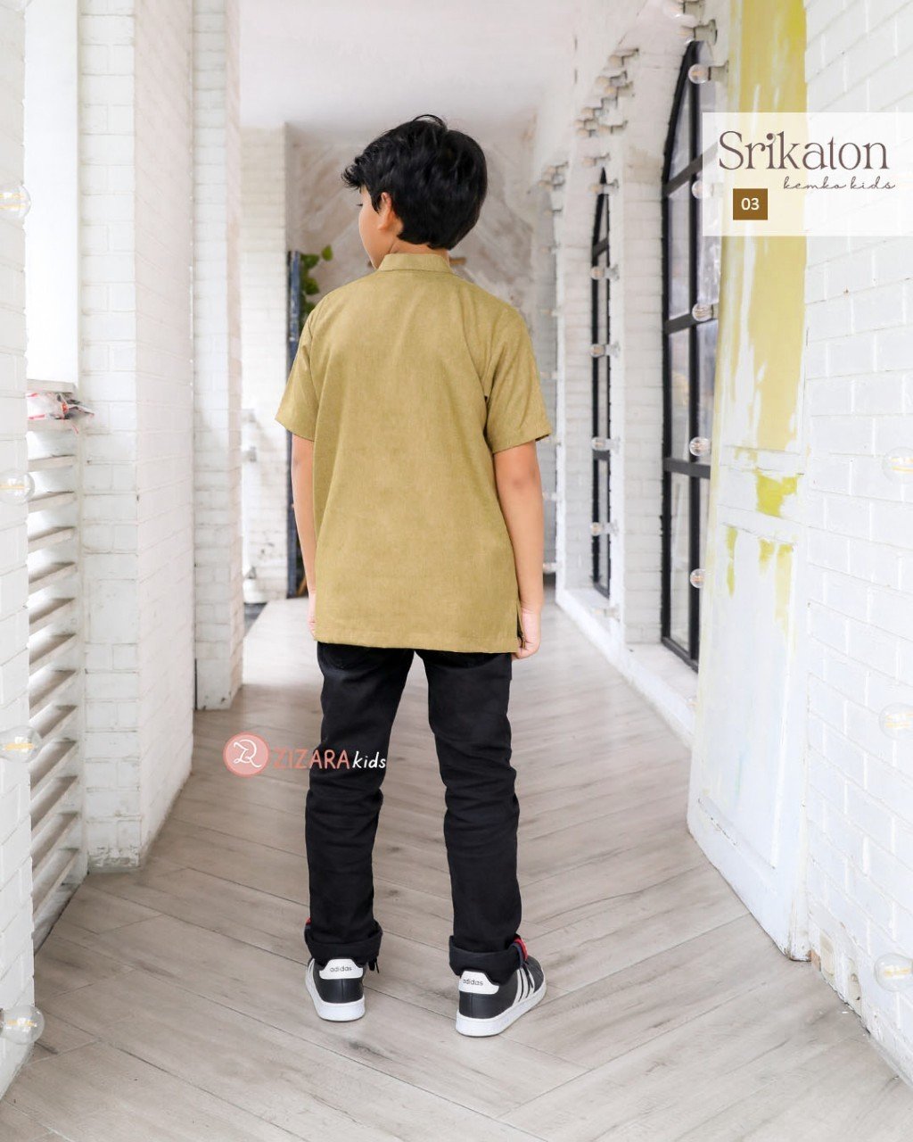 LINE_ALBUM_Srikaton,_221230_218