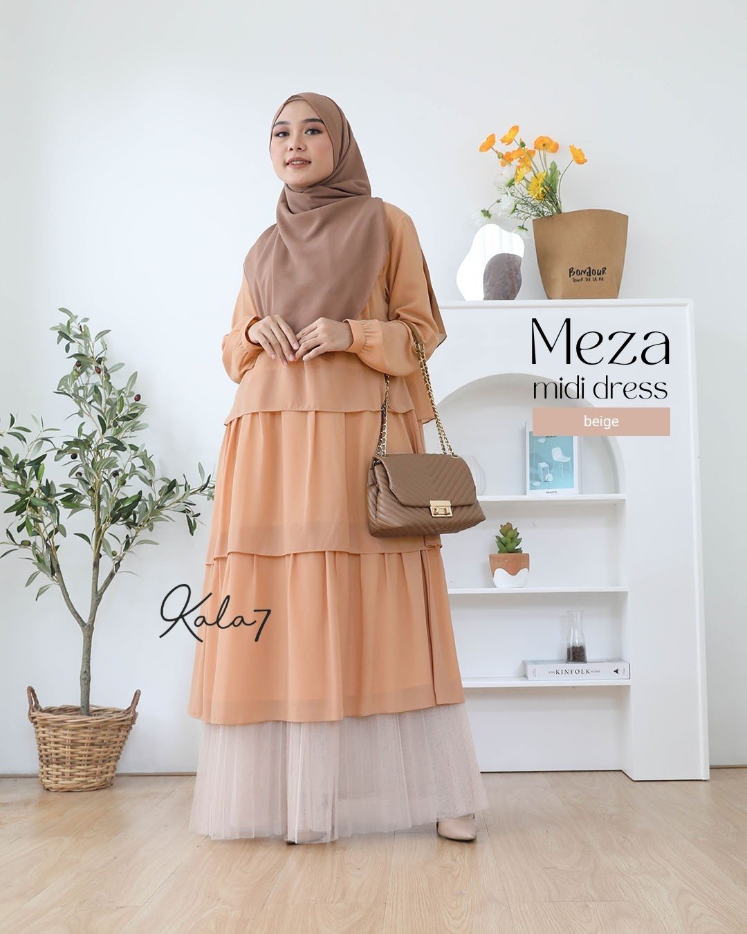 LINE_ALBUM_Meza,Mona,Makila,Malia_230124_31