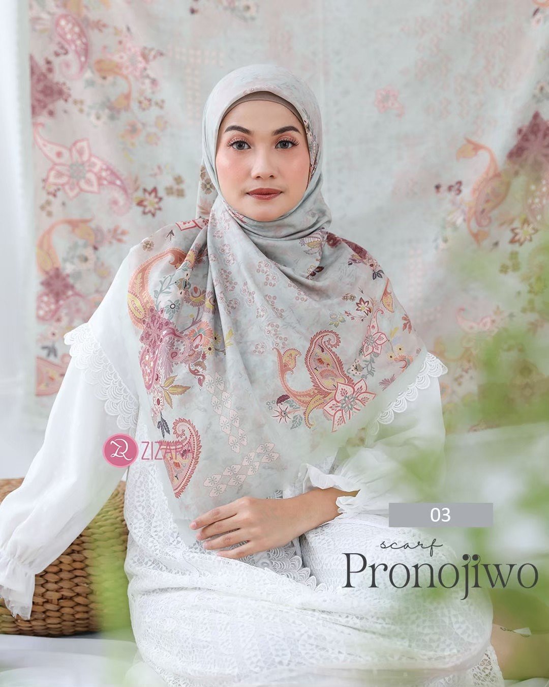 LINE_ALBUM_Prisha,Piaraya,Plain,Puspita,Pronojiwo_230614_17