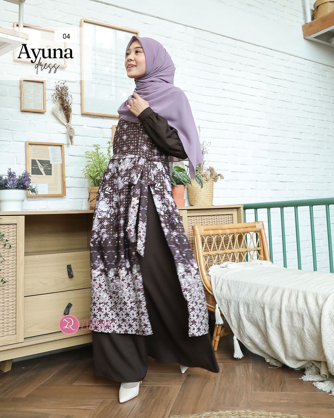 LINE_ALBUM_Abinaya,Ayuna_231212_106